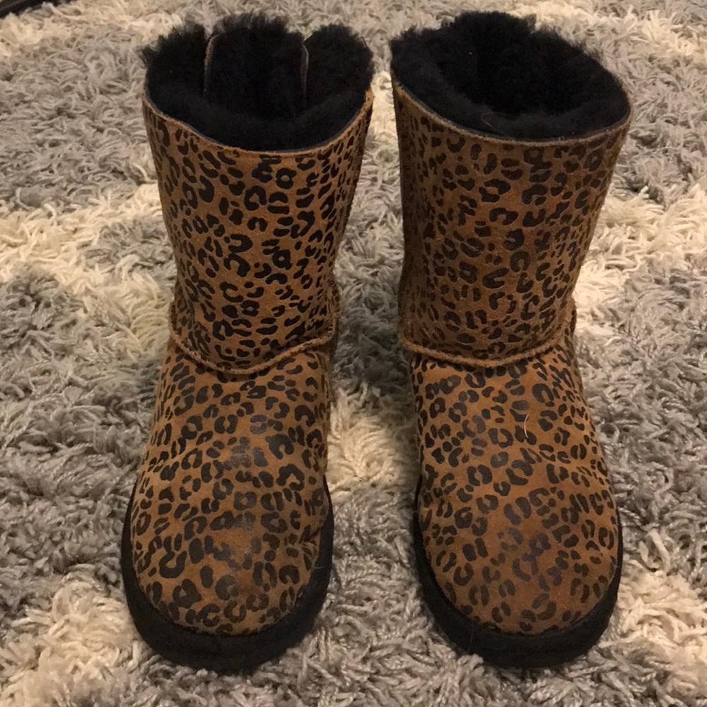 Cheetah print Ugg boots